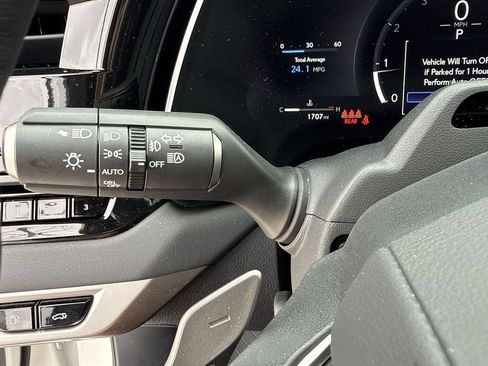 Used 2026 Lexus RX 350 Premium w/ Convenience Package FWD image 28