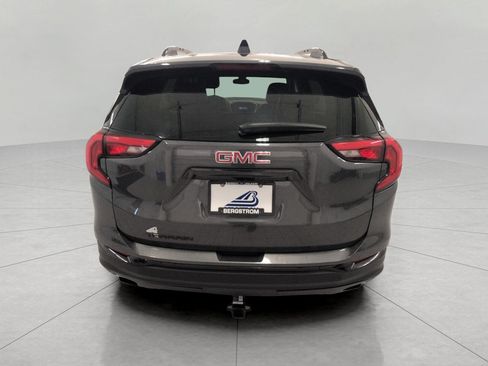 Used 2020 GMC Terrain SLT w/ Preferred Package FWD image 25