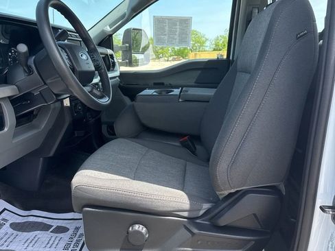 Used 2024 Ford F250 XL w/ XL Chrome Package AWD/4WD image 14