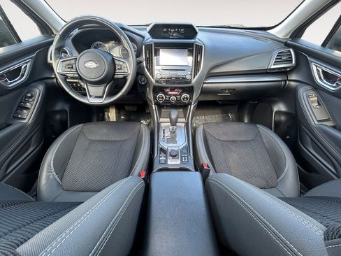 Used 2022 Subaru Forester Premium AWD/4WD image 14