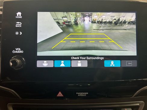 Used 2023 Honda Passport EX-L image 5
