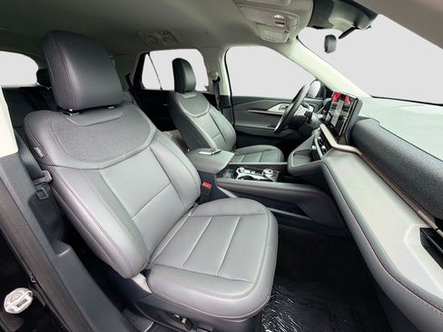 New 2026 Ford Explorer Active w/ Active Comfort Package AWD/4WD image 31