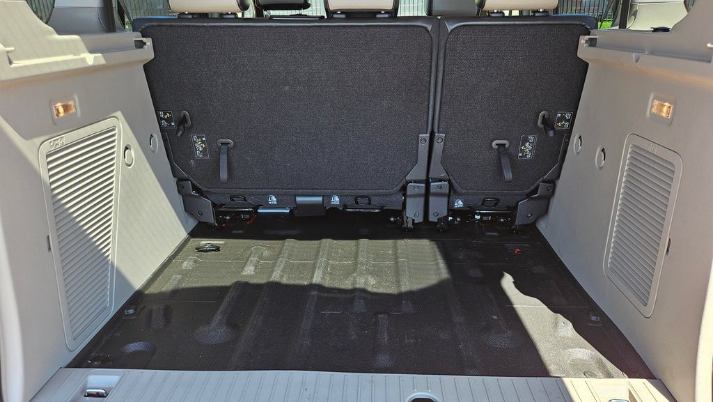 Used 2015 Ford Transit Connect XLT FWD image 14