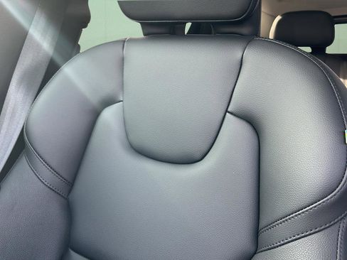 Used 2024 Volvo XC60 T8 Core image 46