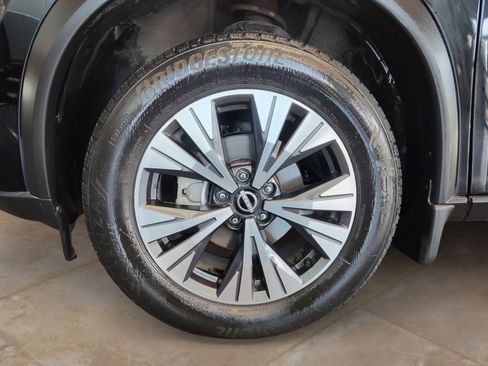 Used 2023 Nissan Rogue SV FWD image 26