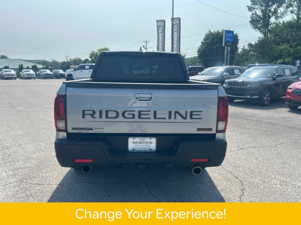 Used 2025 Honda Ridgeline TrailSport image 36