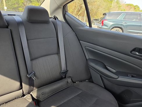 Used 2025 Nissan Altima 2.5 SV AWD/4WD image 14