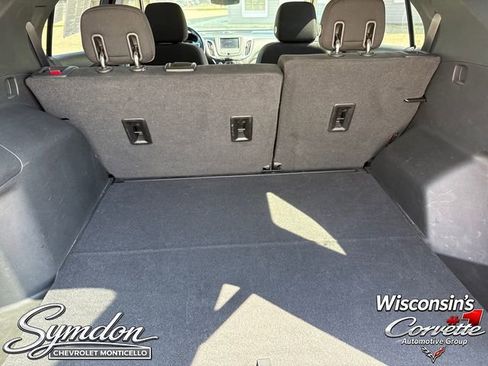 Used 2020 Chevrolet Equinox LT w/ Driver Convenience Package AWD/4WD image 7