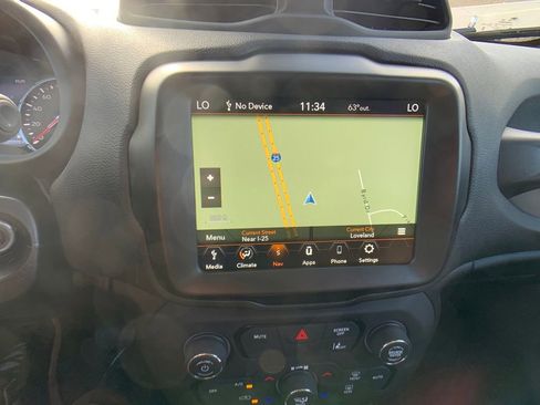 Used 2023 Jeep Renegade Trailhawk image 21