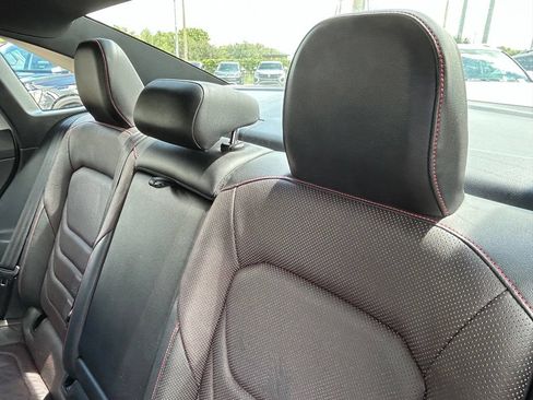 Certified 2022 Volkswagen Jetta GLI Autobahn w/ GLI Black Package FWD image 46