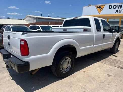 Used 2015 Ford F350 XL image 4
