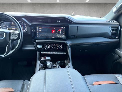 Used 2023 GMC Sierra 1500 AT4 w/ Technology Package image 3