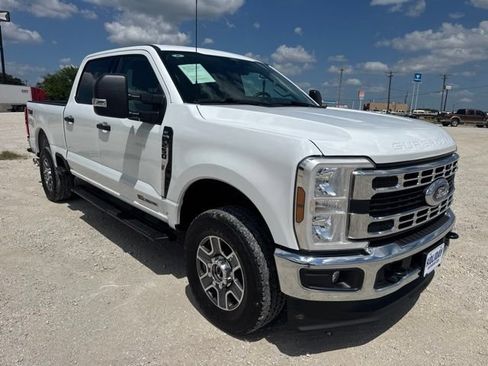 Used 2025 Ford F250 XLT w/ FX4 Off-Road Package AWD/4WD image 7
