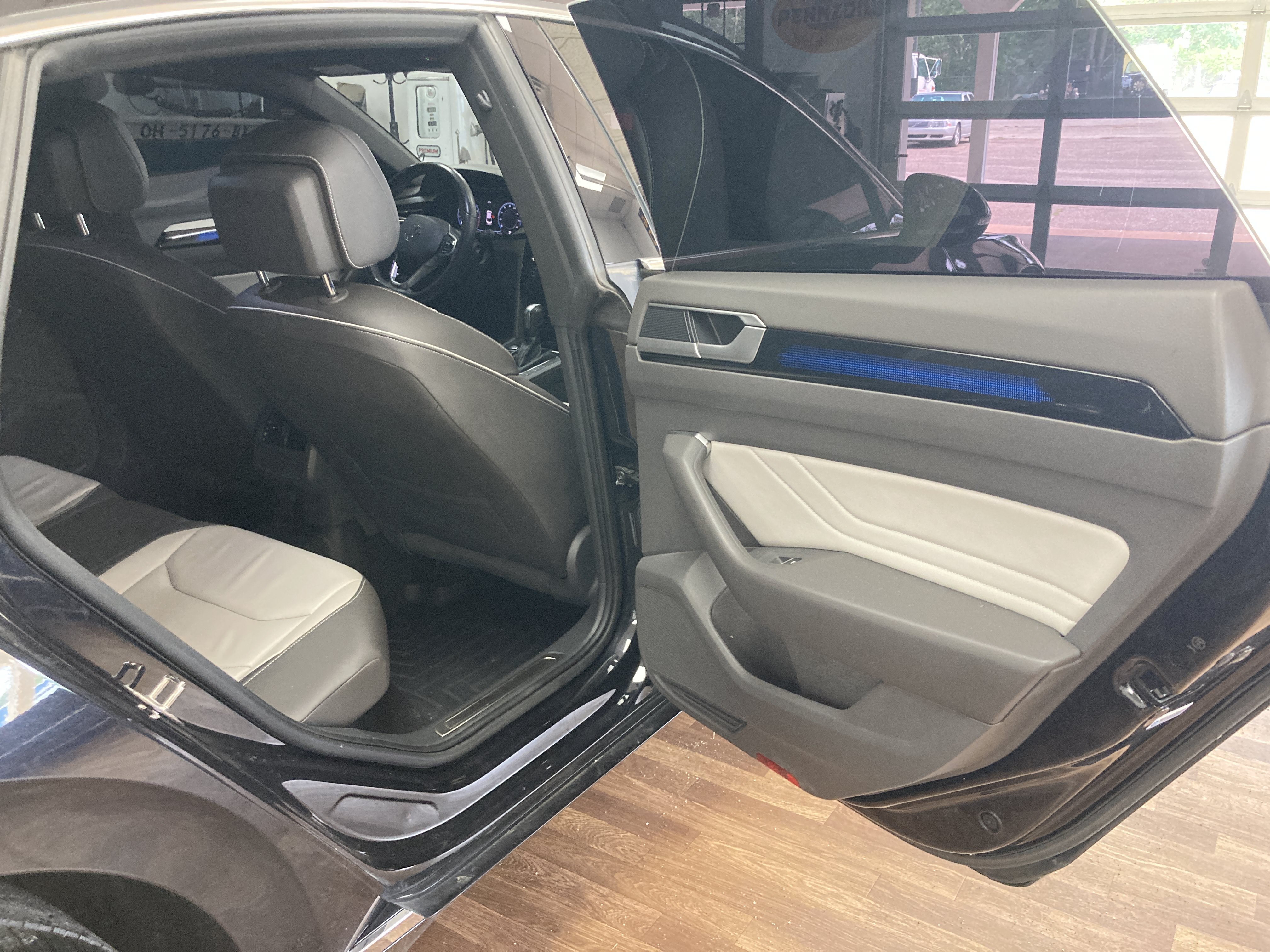 Used 2021 Volkswagen Arteon SEL FWD image 17
