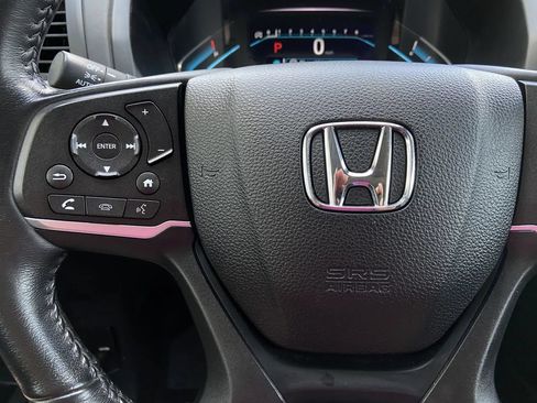 Used 2023 Honda Odyssey EX-L image 16