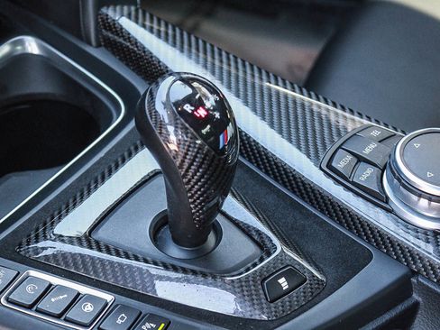 Used 2016 BMW M3 RWD image 19