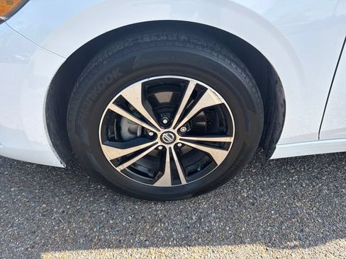 Certified 2023 Nissan Sentra SV FWD image 12