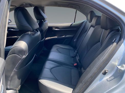 Used 2023 Toyota Camry SE FWD image 13