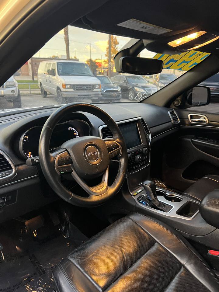 Used 2018 Jeep Grand Cherokee Limited w/ Luxury Group II RWD image 12