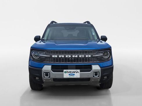 Used 2025 Ford Bronco Sport Badlands image 9