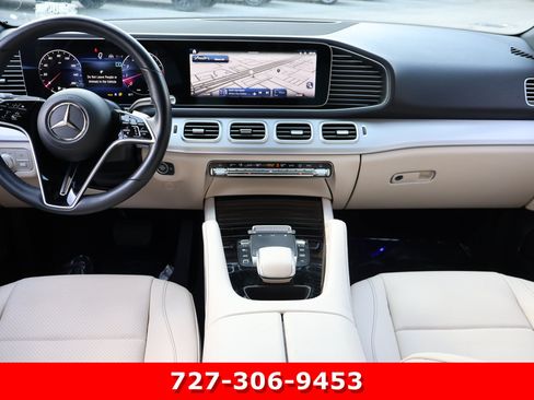 Certified 2025 Mercedes-Benz GLE 350 4MATIC w/ Driver Assistance Package image 17
