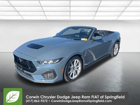 Used 2024 Ford Mustang GT Premium image 3