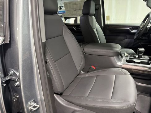 New 2026 Chevrolet Silverado 1500 LTZ w/ LTZ Premium Package AWD/4WD image 23