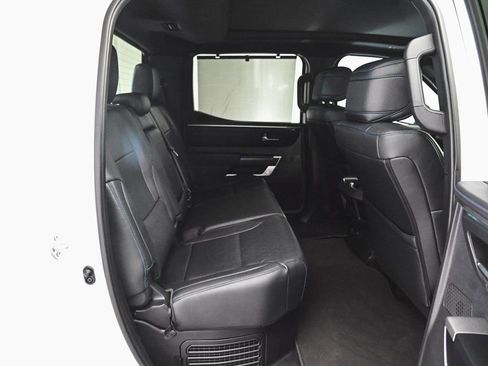 Used 2025 Toyota Tundra Platinum AWD/4WD image 36