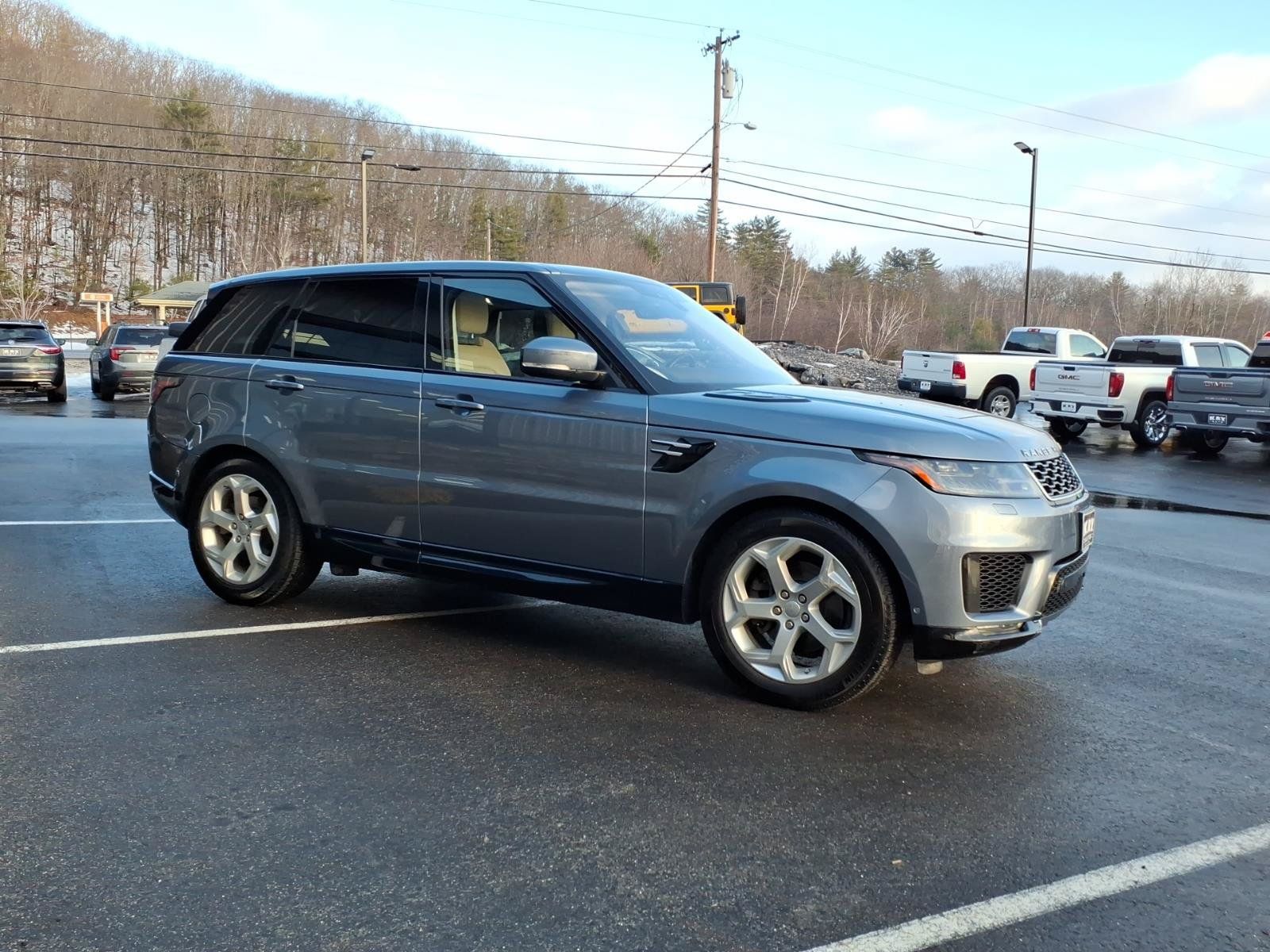 Used 2018 Land Rover Range Rover Sport HSE AWD/4WD image 2