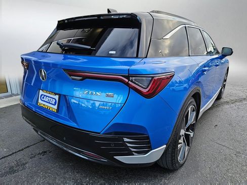 Used 2024 Acura ZDX Type S image 3