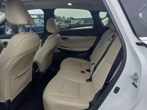 Used 2021 INFINITI QX50 Luxe AWD/4WD image 4