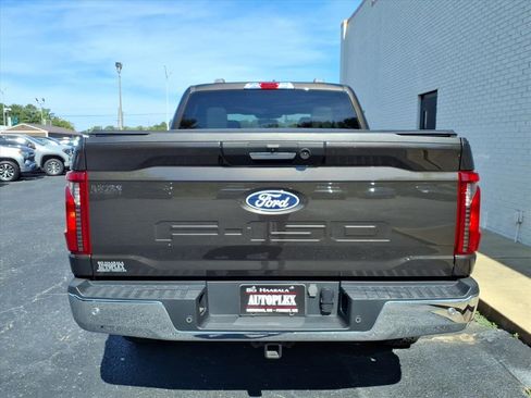 Used 2024 Ford F150 XLT w/ Mobile Office Package image 4