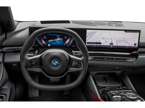 New 2027 BMW i5 xDrive40 AWD/4WD image 2