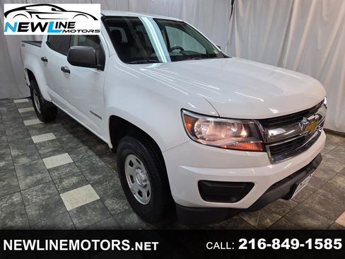 Used 2020 Chevrolet Colorado W/T w/ WT Convenience Package AWD/4WD image 1