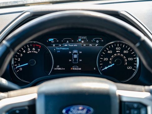 Used 2019 Ford F150 Platinum w/ Technology Package image 15