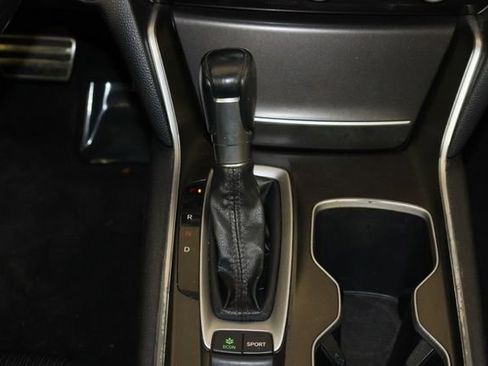 Used 2020 Honda Accord Sport image 13