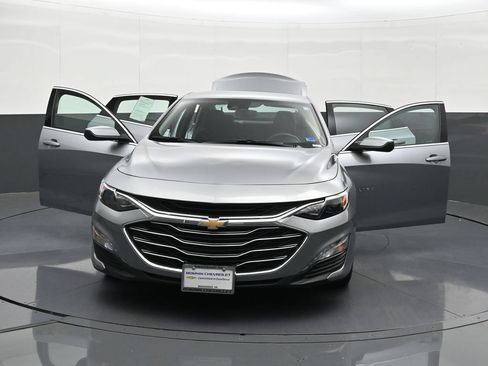 Certified 2025 Chevrolet Malibu LT FWD image 42