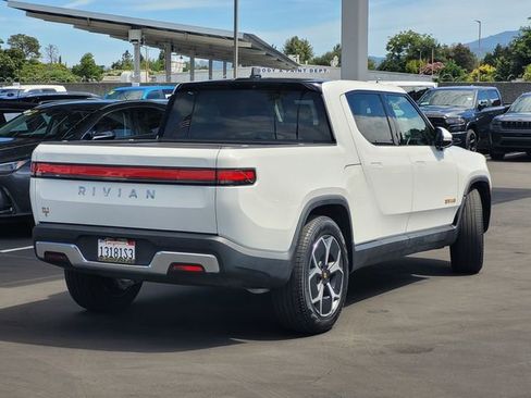 Used 2022 Rivian R1T Adventure AWD/4WD image 4
