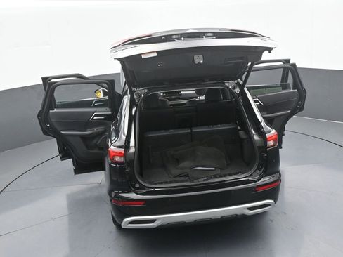 Used 2022 Mitsubishi Outlander SE image 74