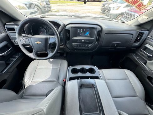 Used 2018 Chevrolet Silverado 1500 W/T RWD image 13