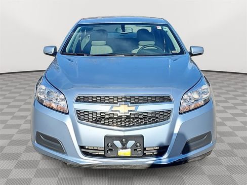 Used 2013 Chevrolet Malibu LT w/ Power Convenience Package image 2