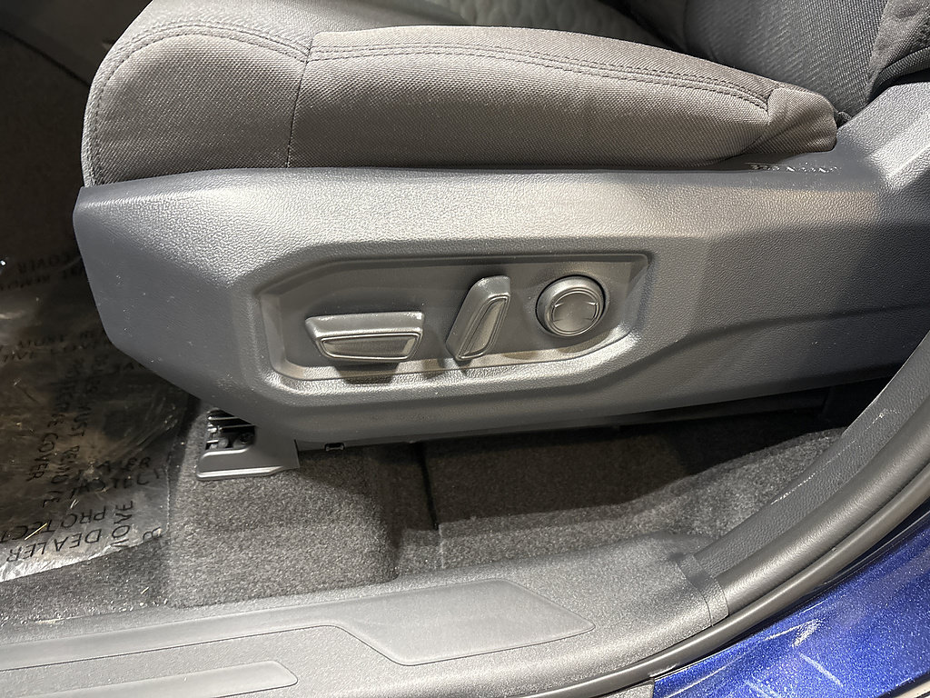 New 2026 Toyota Tundra SR5 AWD/4WD image 16