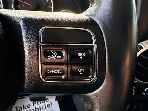 Used 2015 Jeep Wrangler Unlimited Sahara w/ Connectivity Group AWD/4WD image 28