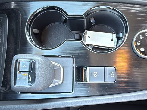 Certified 2023 Nissan Rogue SV AWD/4WD image 17