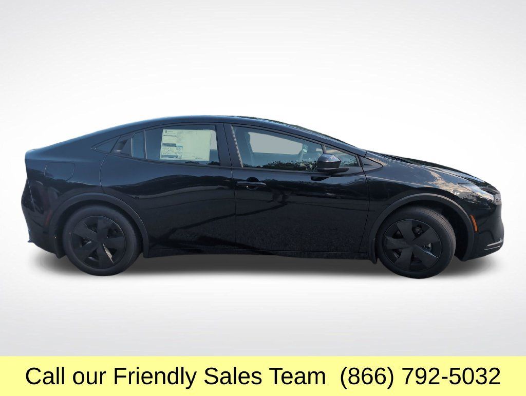 New 2026 Toyota Prius Plug-In Hybrid FWD image 6