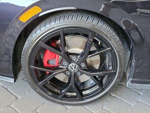 Used 2024 Volkswagen GTI S image 9