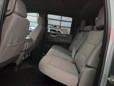 Used 2024 Chevrolet Silverado 2500 LT AWD/4WD image 10