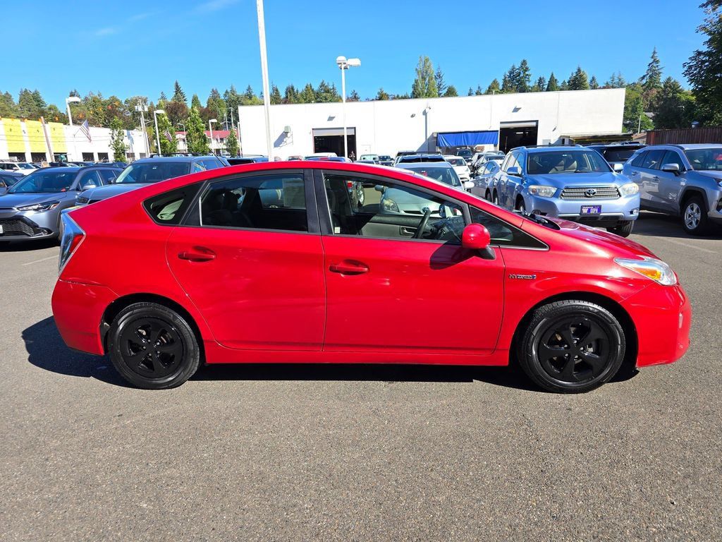 Used 2014 Toyota Prius Three FWD image 8