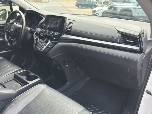 Used 2022 Honda Odyssey Elite image 13