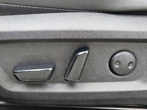 Certified 2023 Nissan Rogue Platinum AWD/4WD image 30